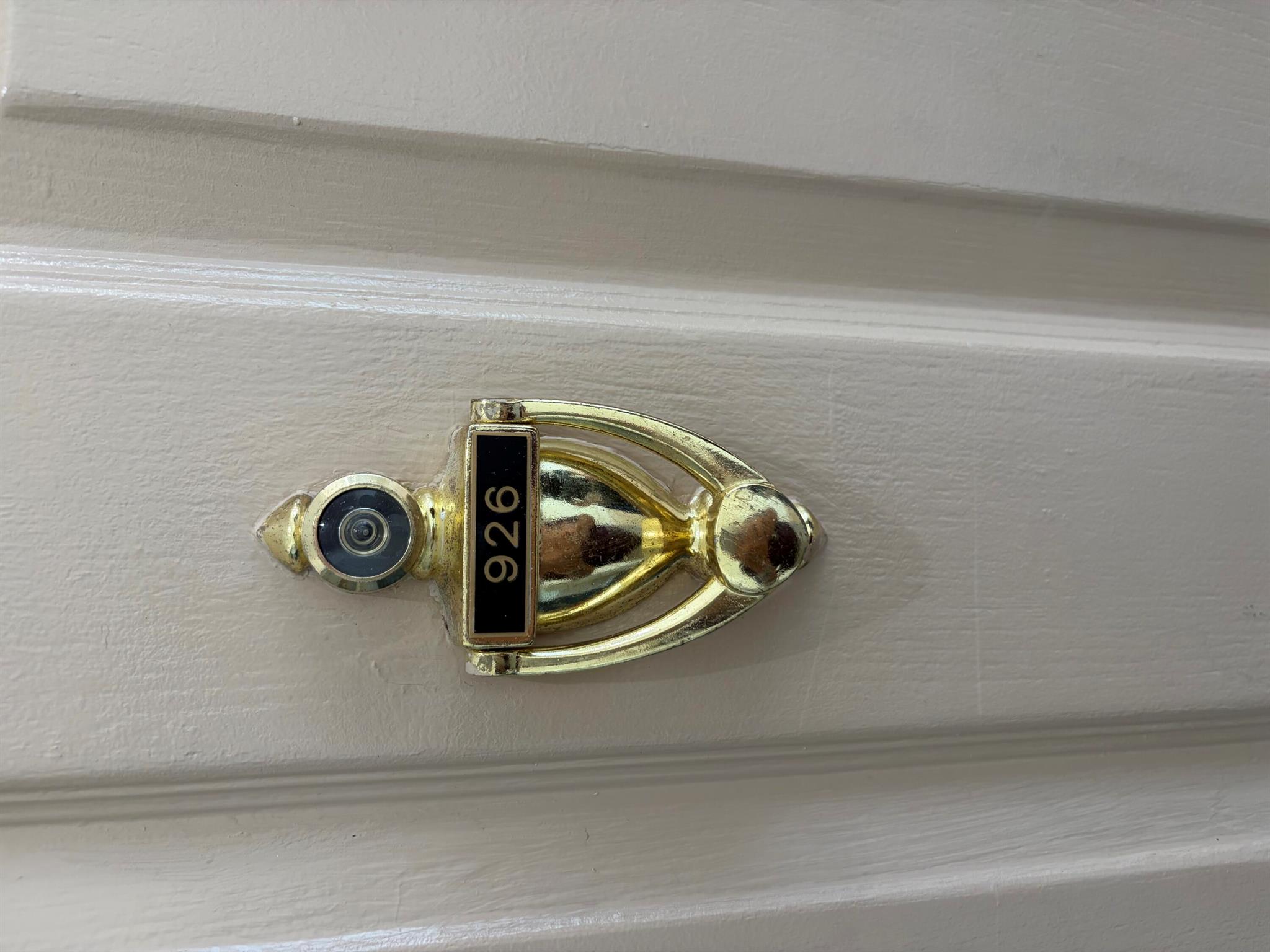 1801 N Flagler Dr #926