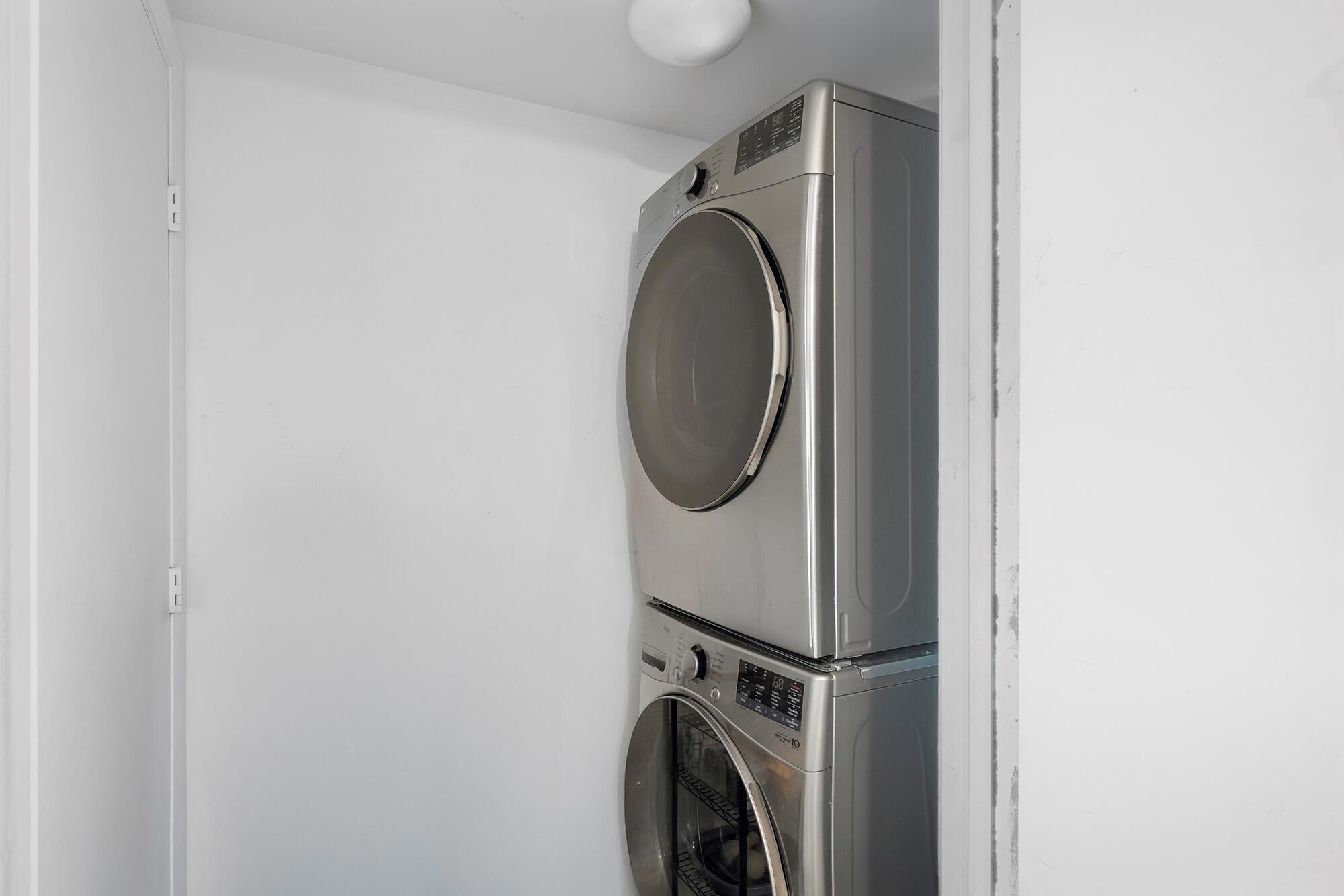 image Icon Brickell II17