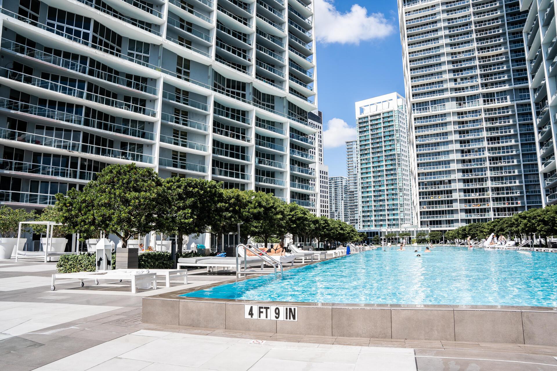 image Icon Brickell II38