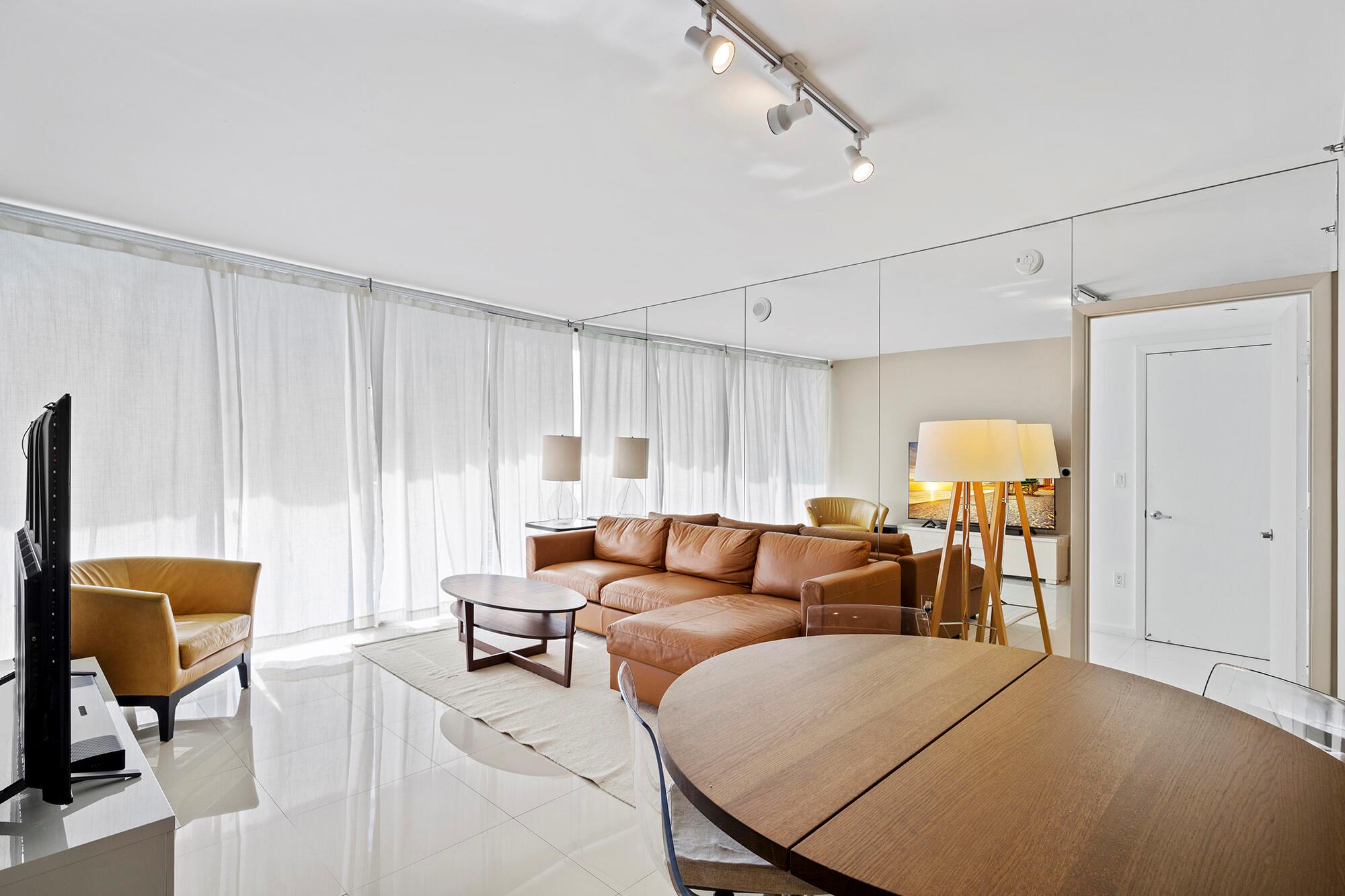 image Icon Brickell II4