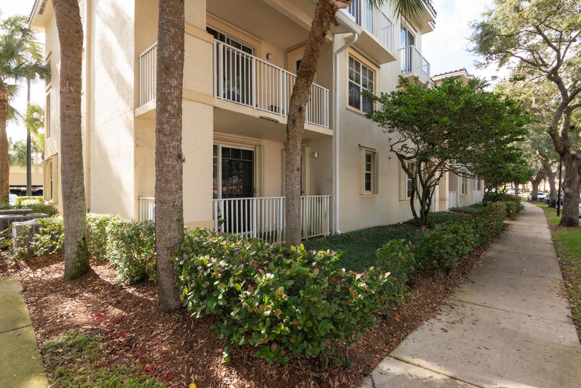1140 University #10 Jupiter, FL 33458