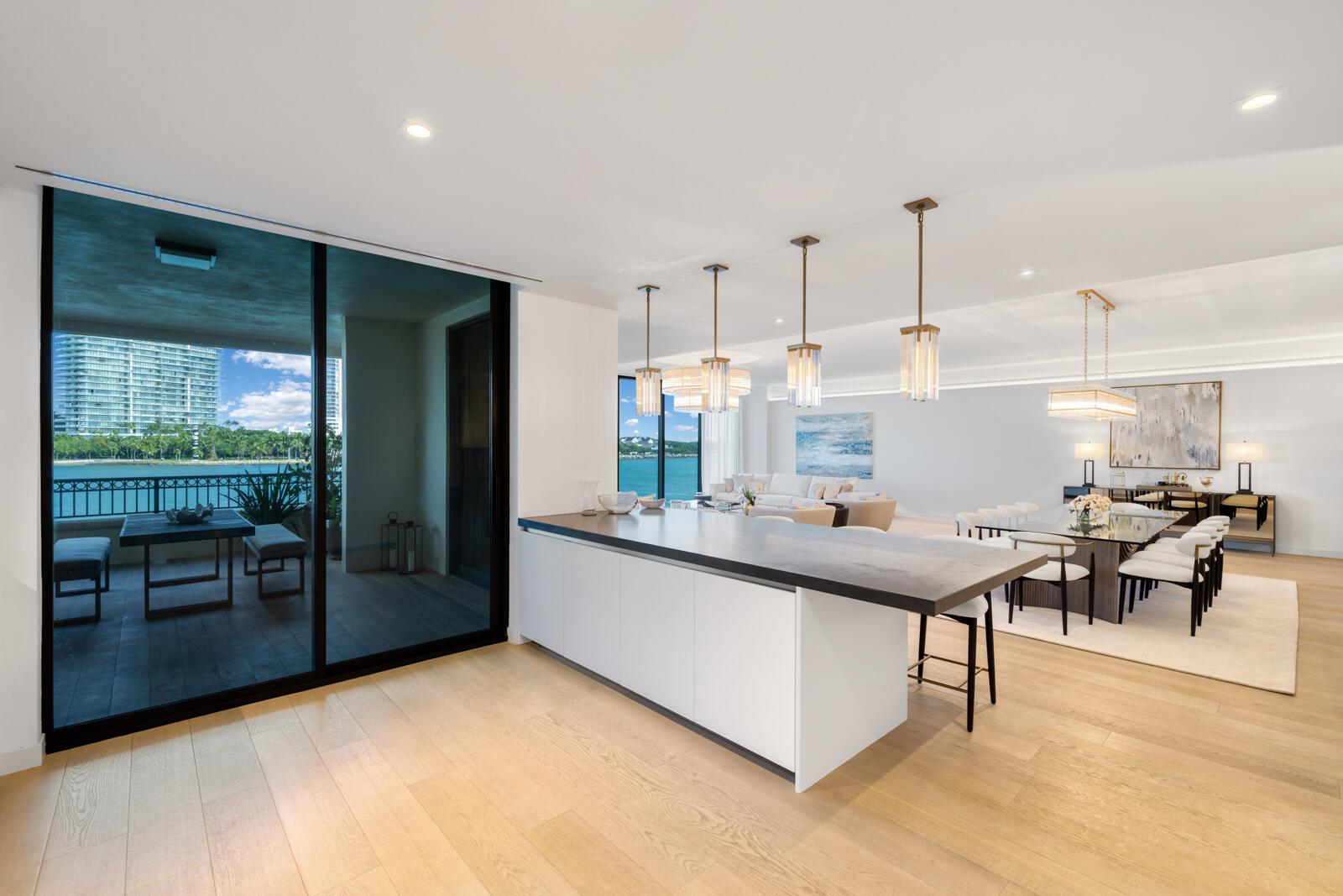 6800 Fisher Is Dr #6823 Miami Beach, FL 33109