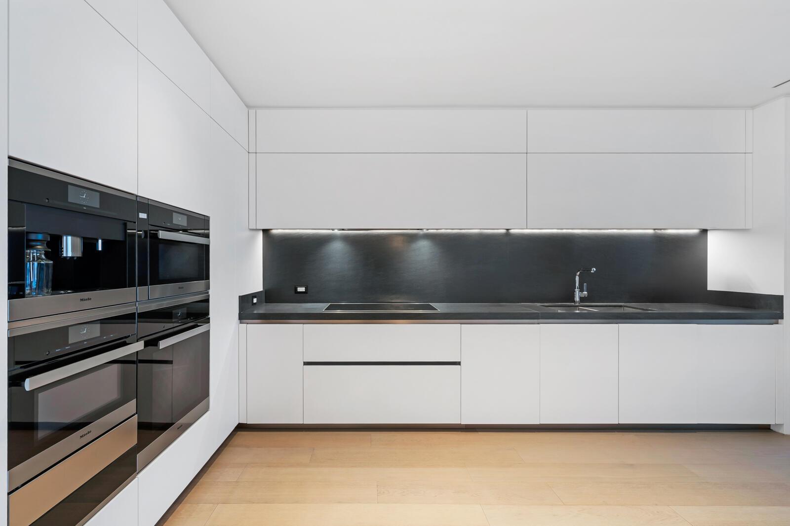 6800 Fisher Is Dr #6823 Miami Beach, FL 33109