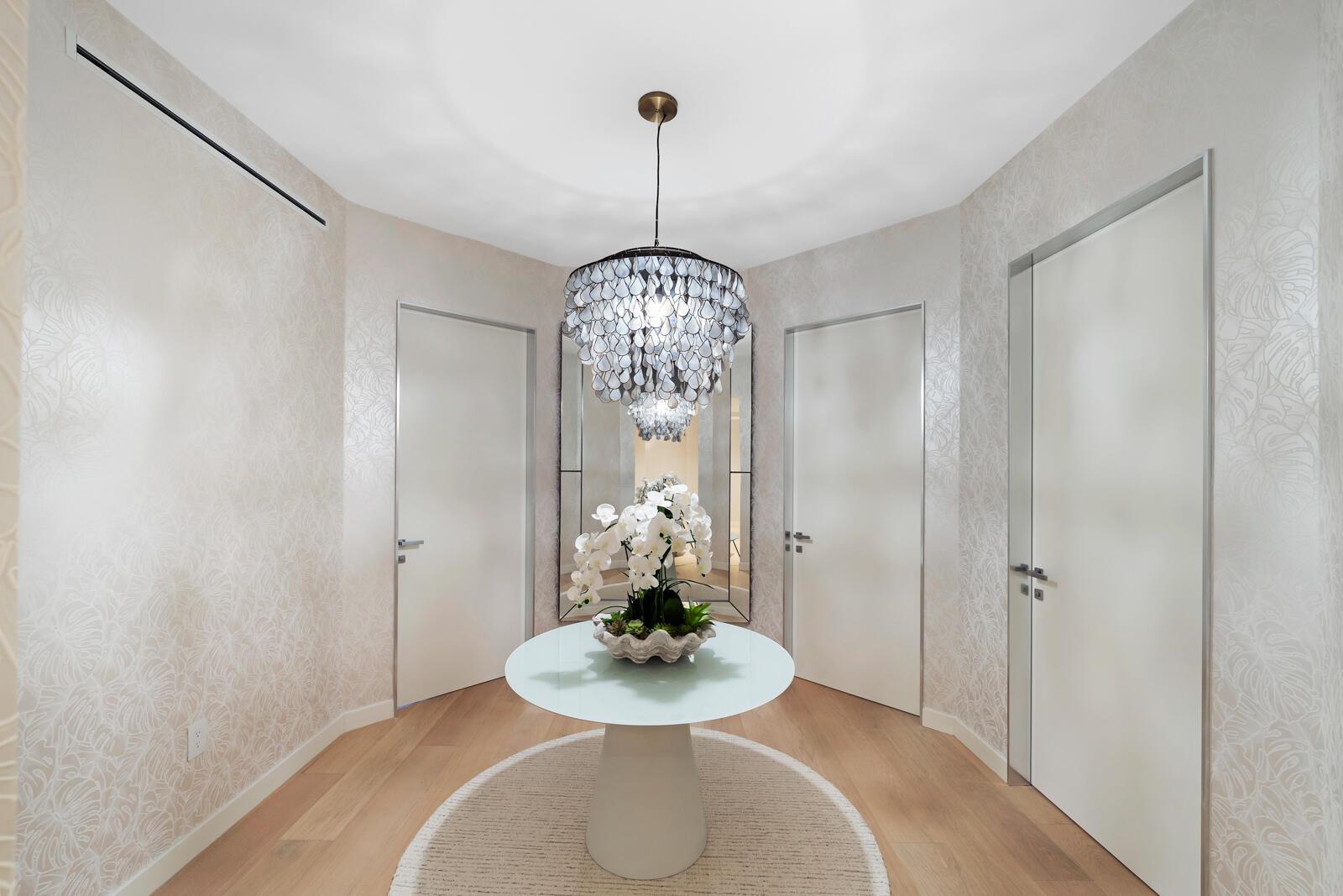 6800 Fisher Is Dr #6823 Miami Beach, FL 33109