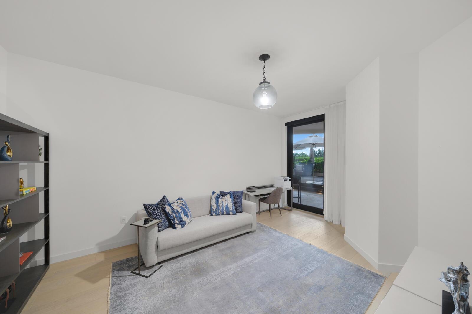 6800 Fisher Is Dr #6823 Miami Beach, FL 33109