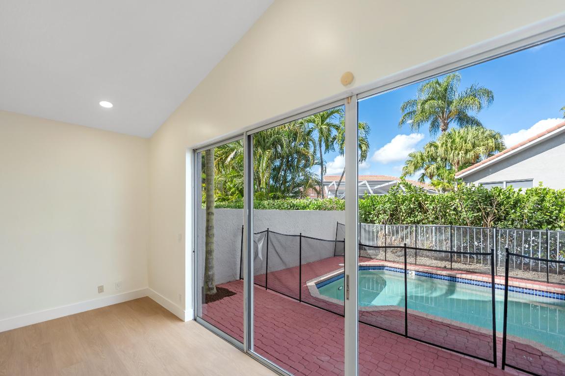 17277 Hampton Boca Raton, FL 33496