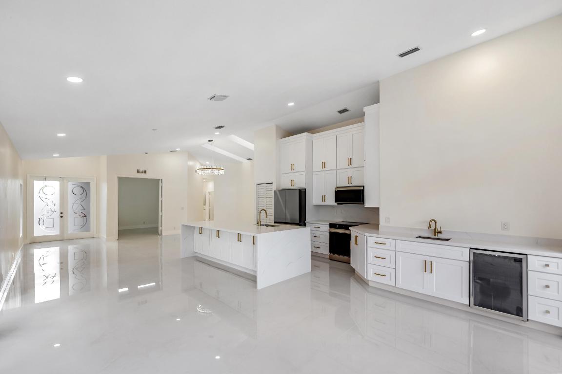 17277 Hampton Boca Raton, FL 33496