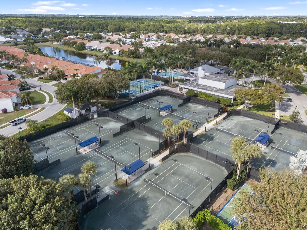 17277 Hampton Boca Raton, FL 33496