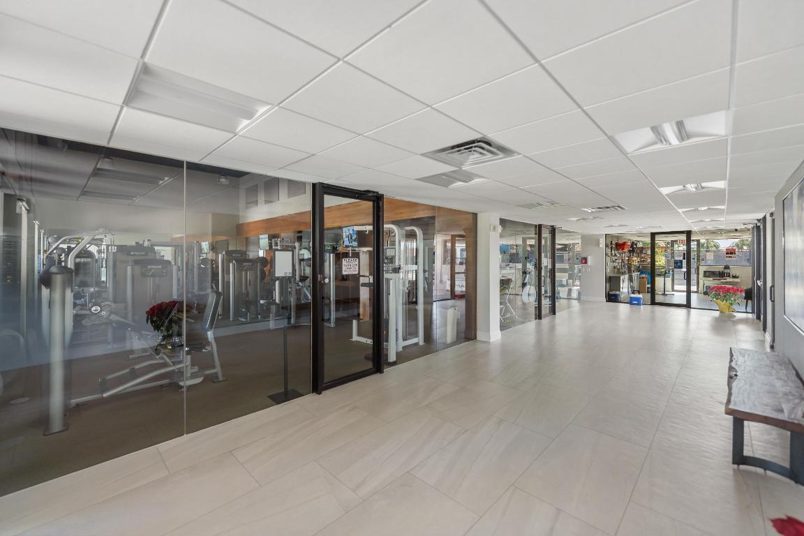 17277 Hampton Boca Raton, FL 33496