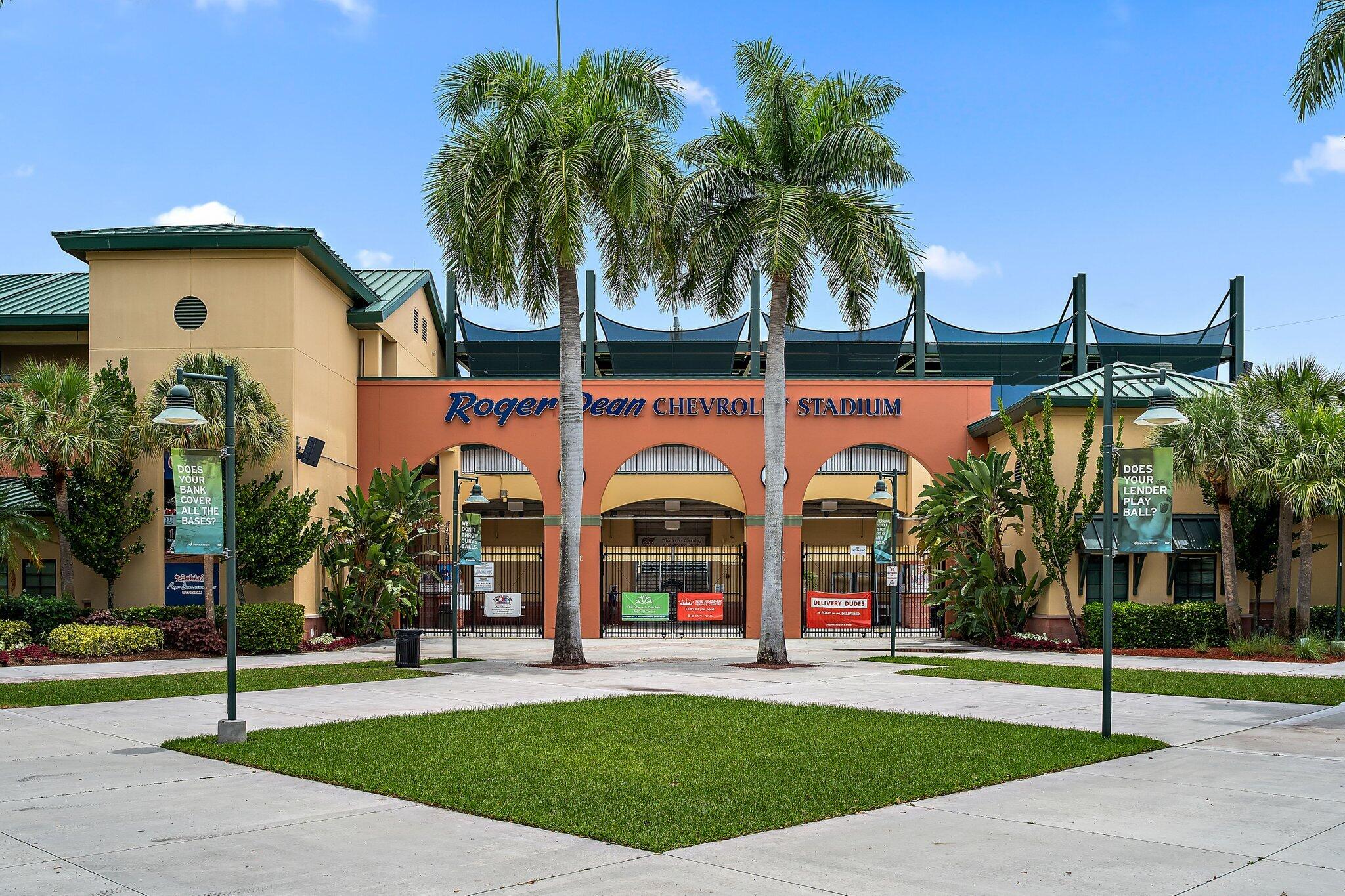 1203 Town Ctr #221 Jupiter, FL 33458