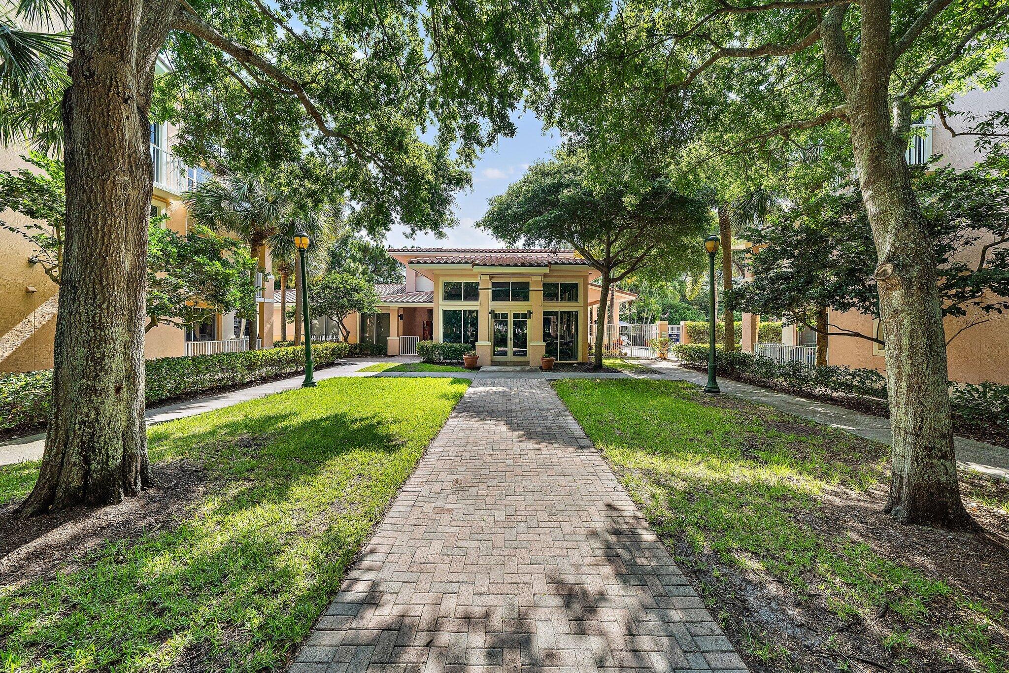 1203 Town Ctr #221 Jupiter, FL 33458