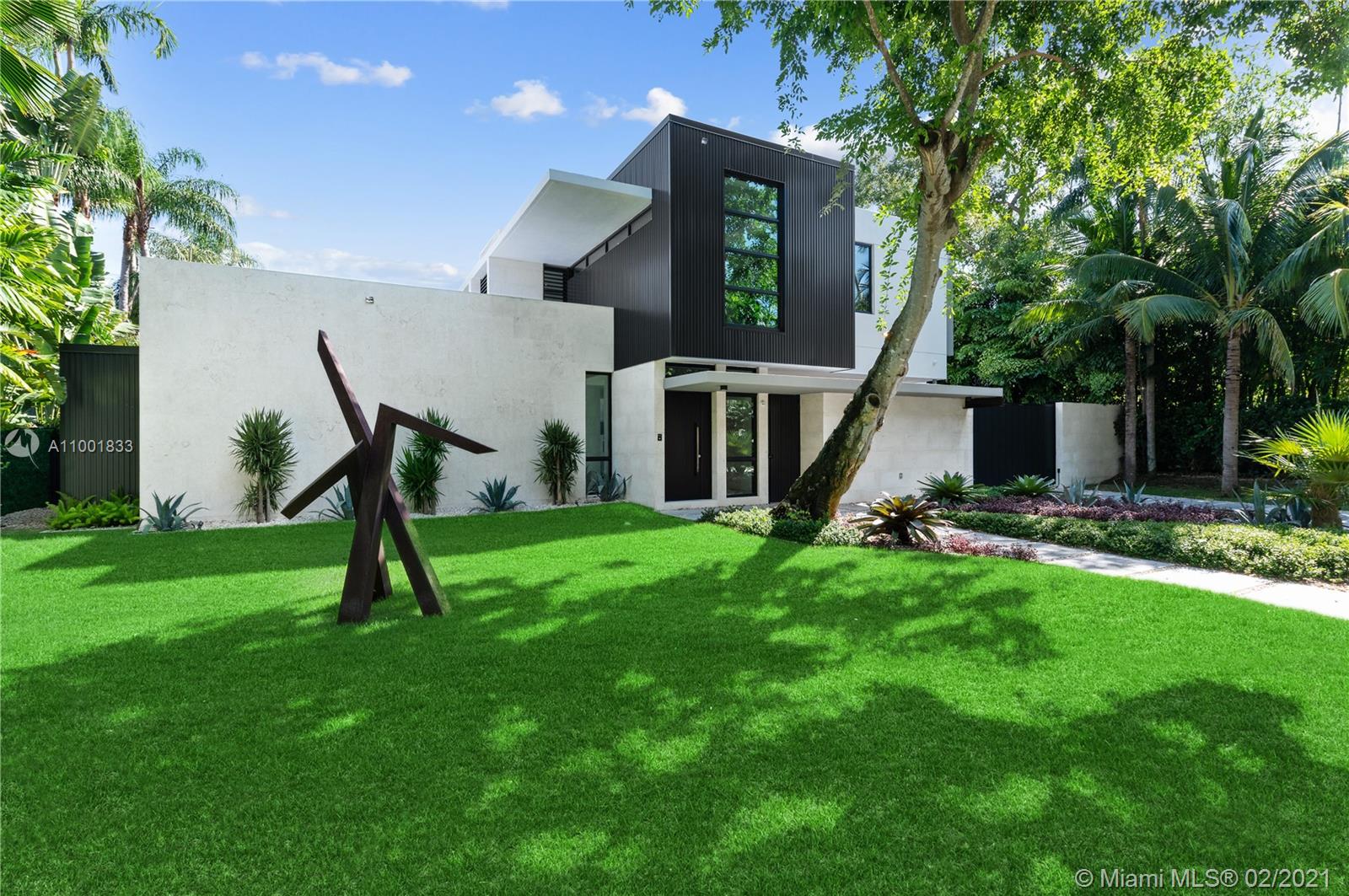 3429 N Moorings Way Coconut Grove, FL 33133