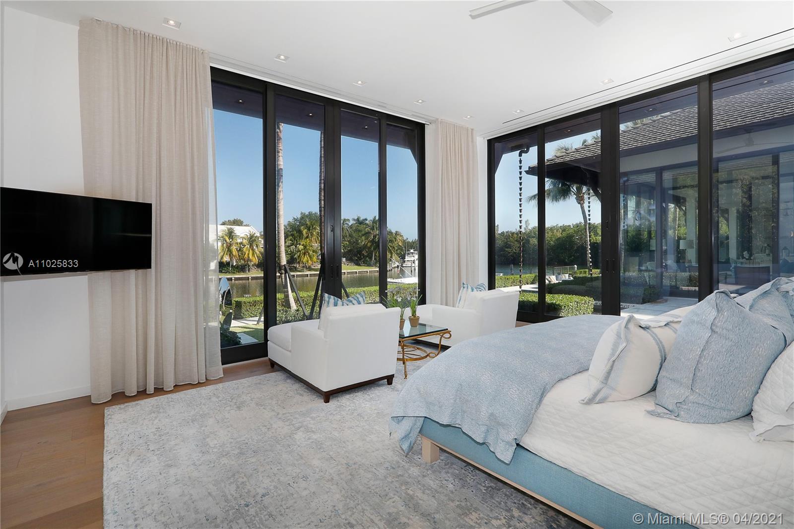 9375 Balada St Coral Gables, FL 33156