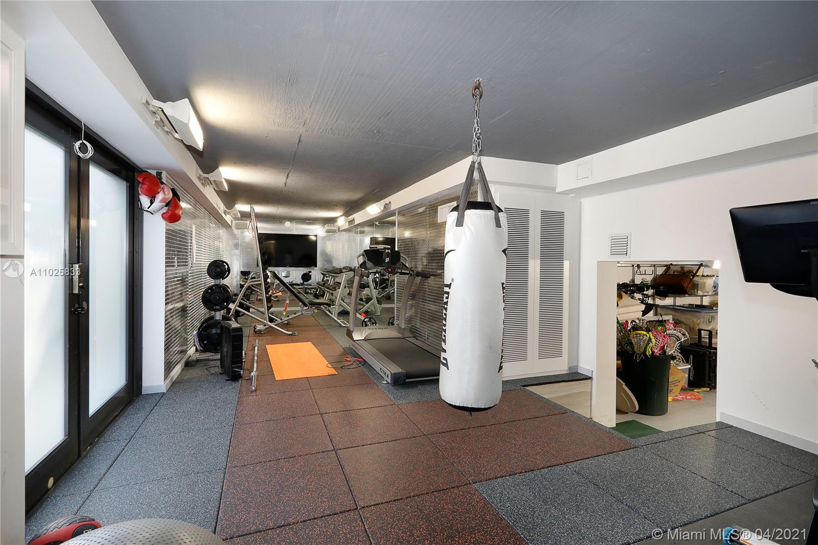 9375 Balada St Coral Gables, FL 33156