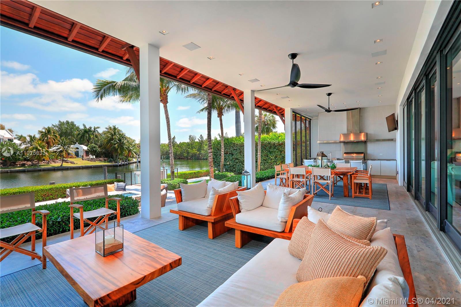 9375 Balada St Coral Gables, FL 33156