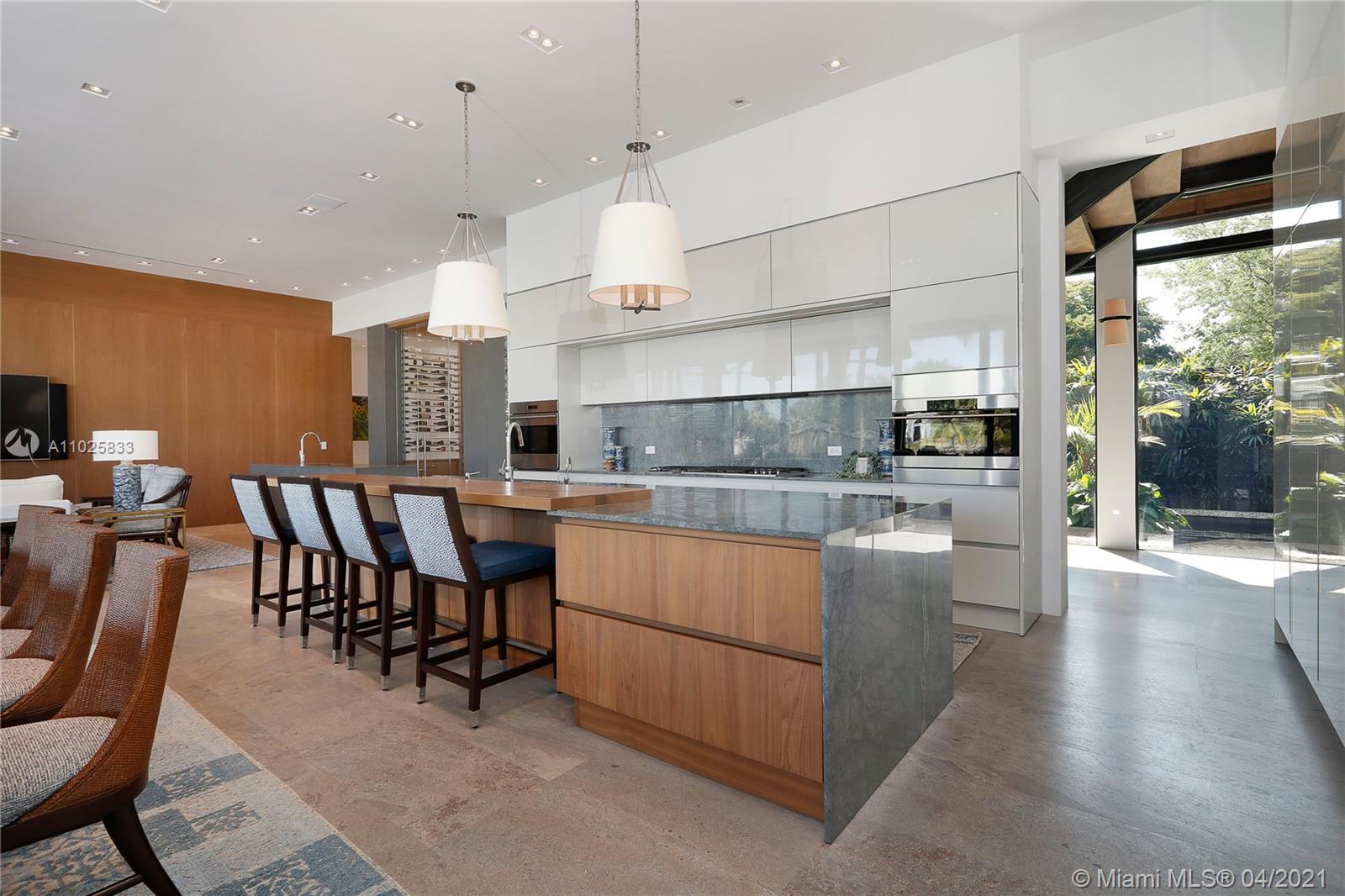 9375 Balada St Coral Gables, FL 33156