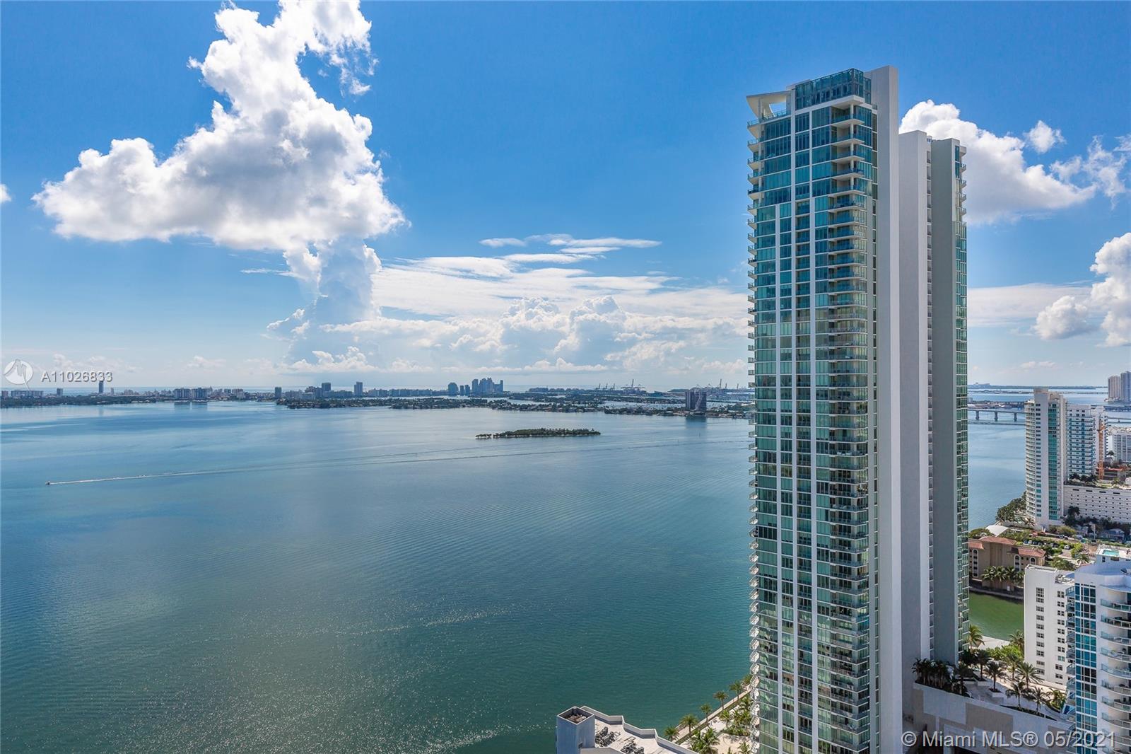 650 NE 32 St #3501
