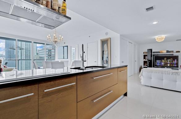 495 Brickell Ave #3205 Miami, FL 33131