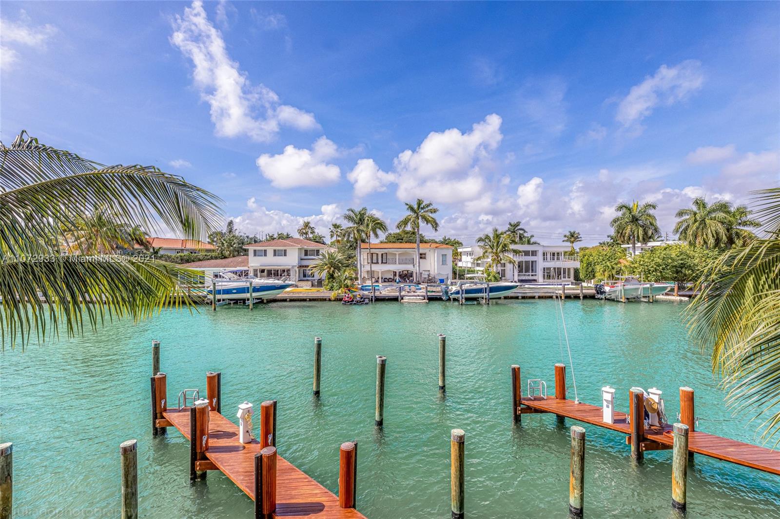 9400 W Bay Harbor Dr #203