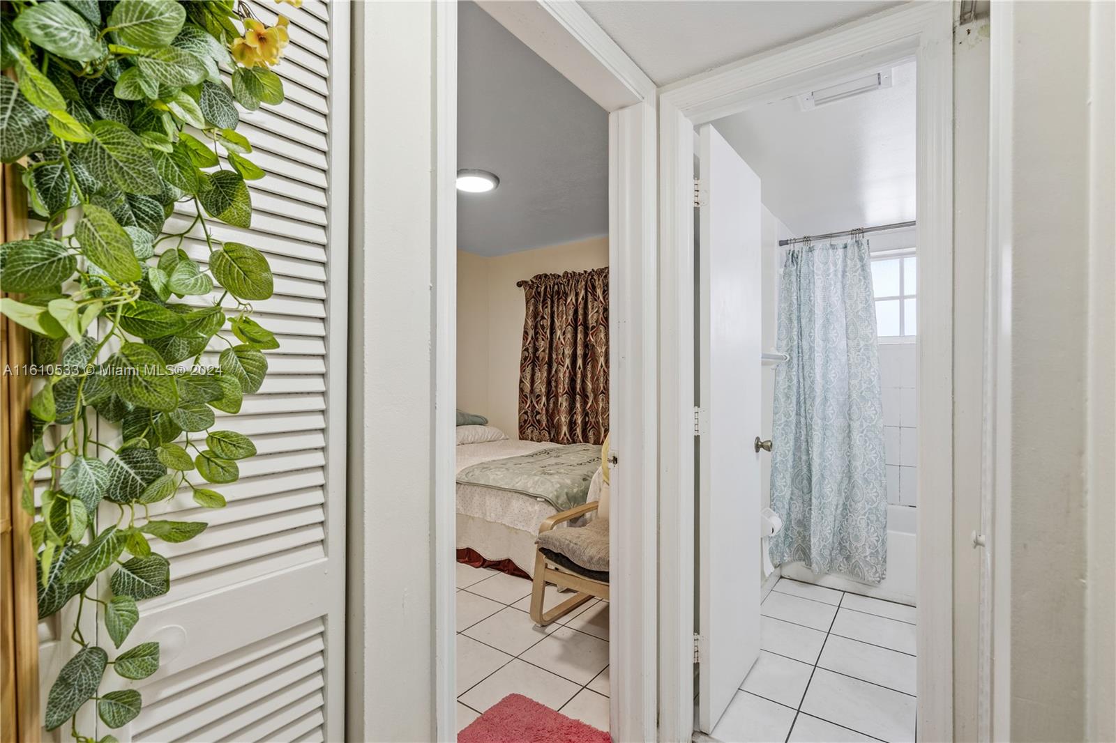 700 SE 9th Ct #103 Hialeah, FL 33010