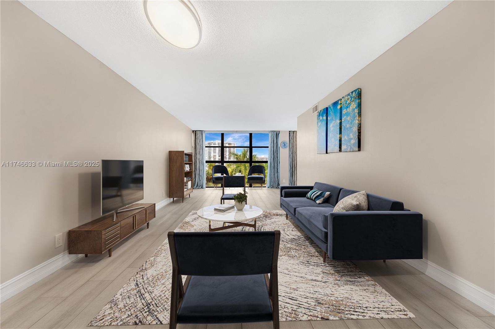 image Towers Of Oceanview Condo1
