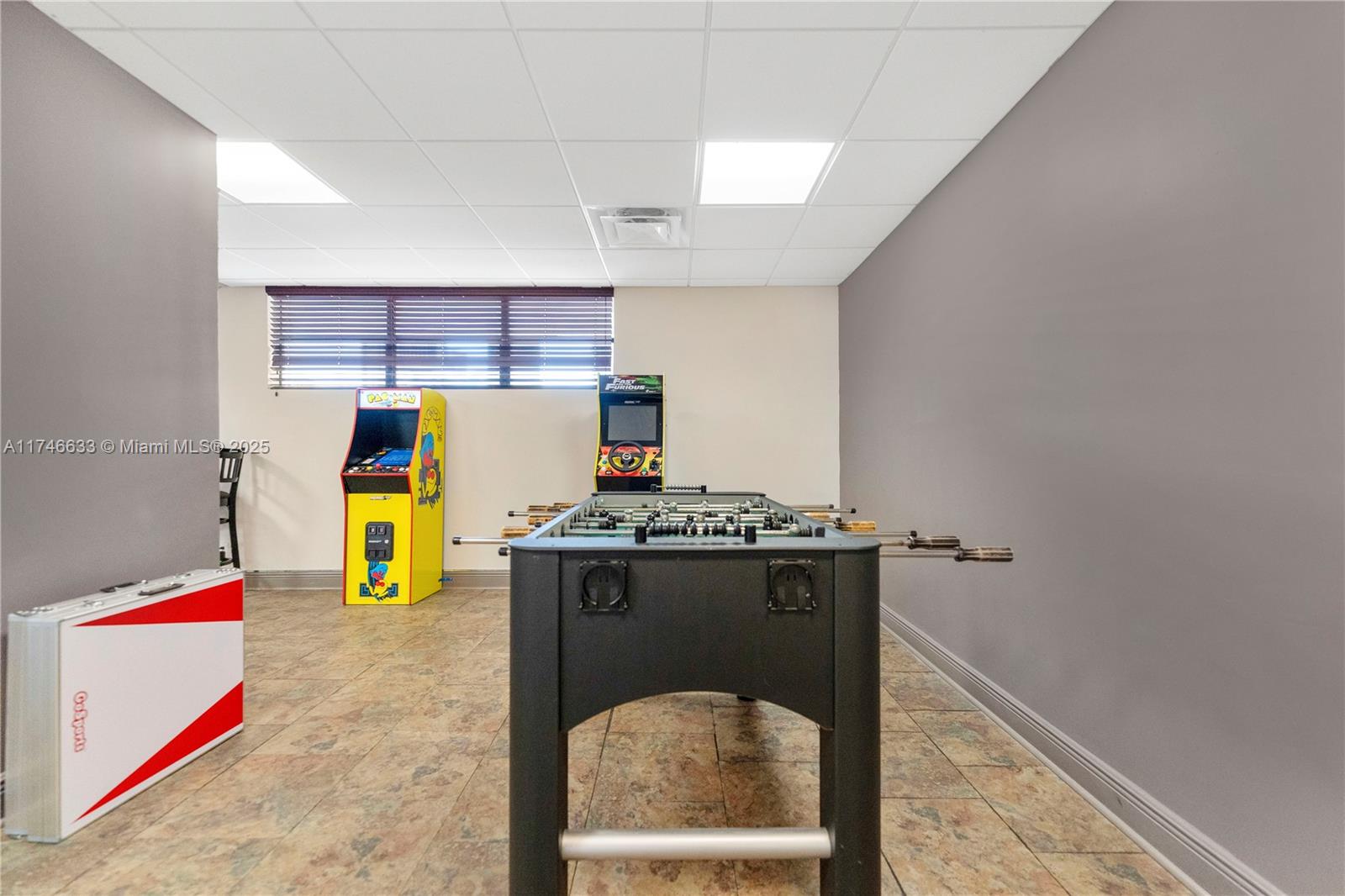image Towers Of Oceanview Condo30
