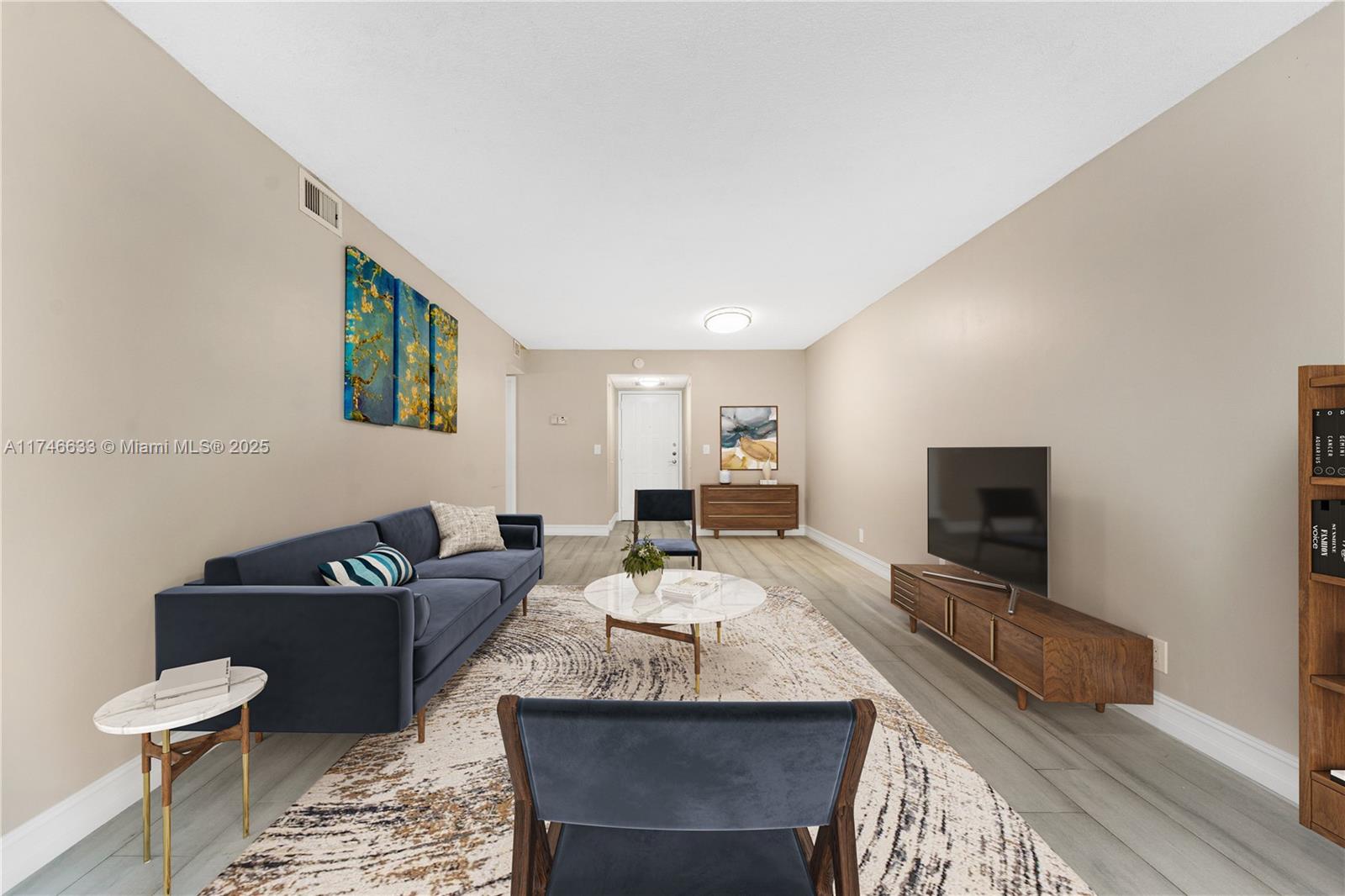 image Towers Of Oceanview Condo3