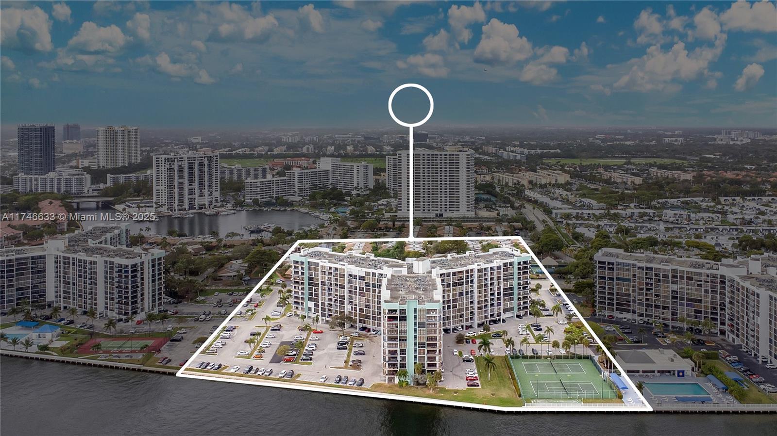 image Towers Of Oceanview Condo43