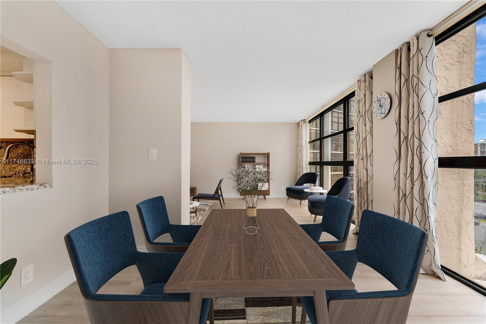 image Towers Of Oceanview Condo5