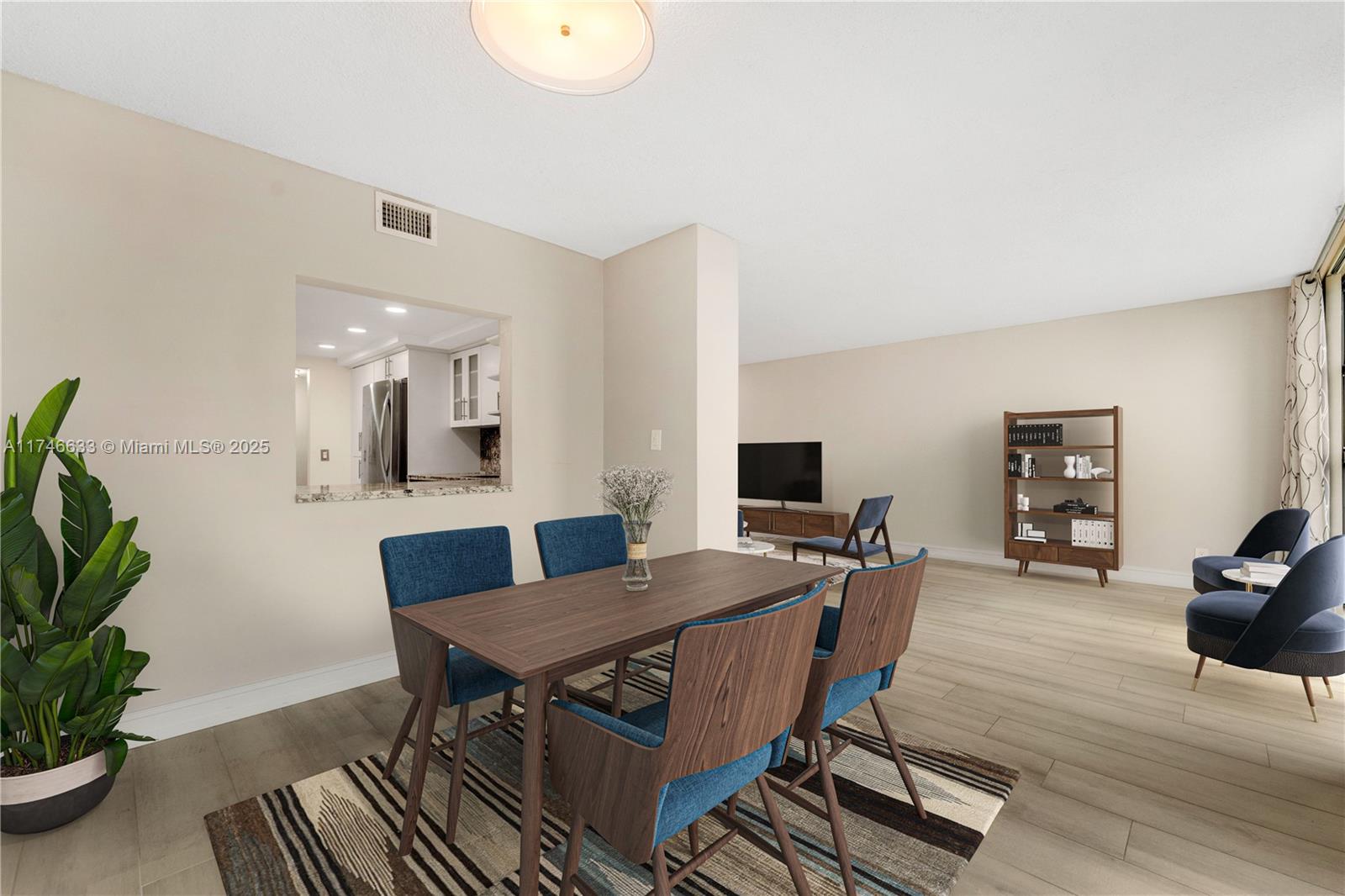 image Towers Of Oceanview Condo6