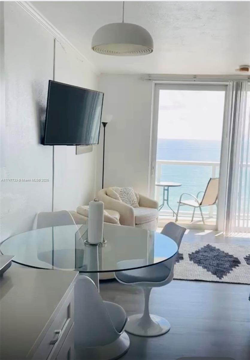 image The Aventura Beach Club C5