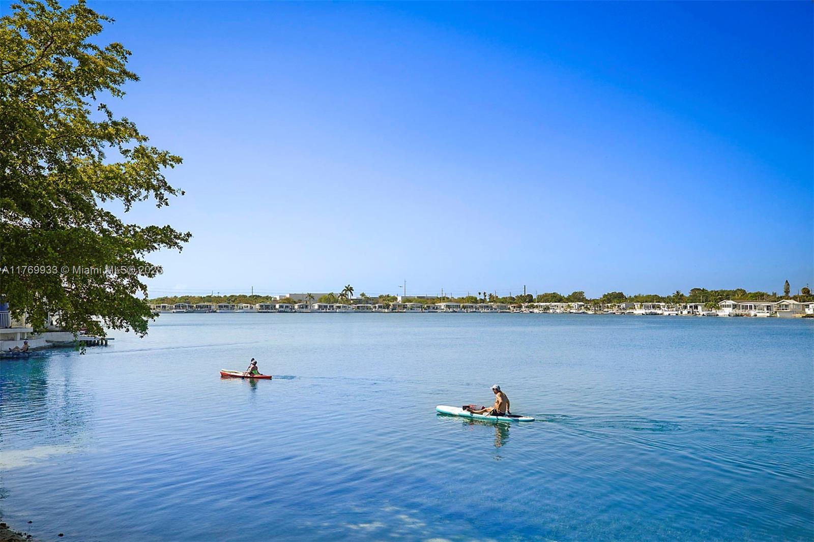 102 Lake Shr Dr,Pembroke Park, FL 33009