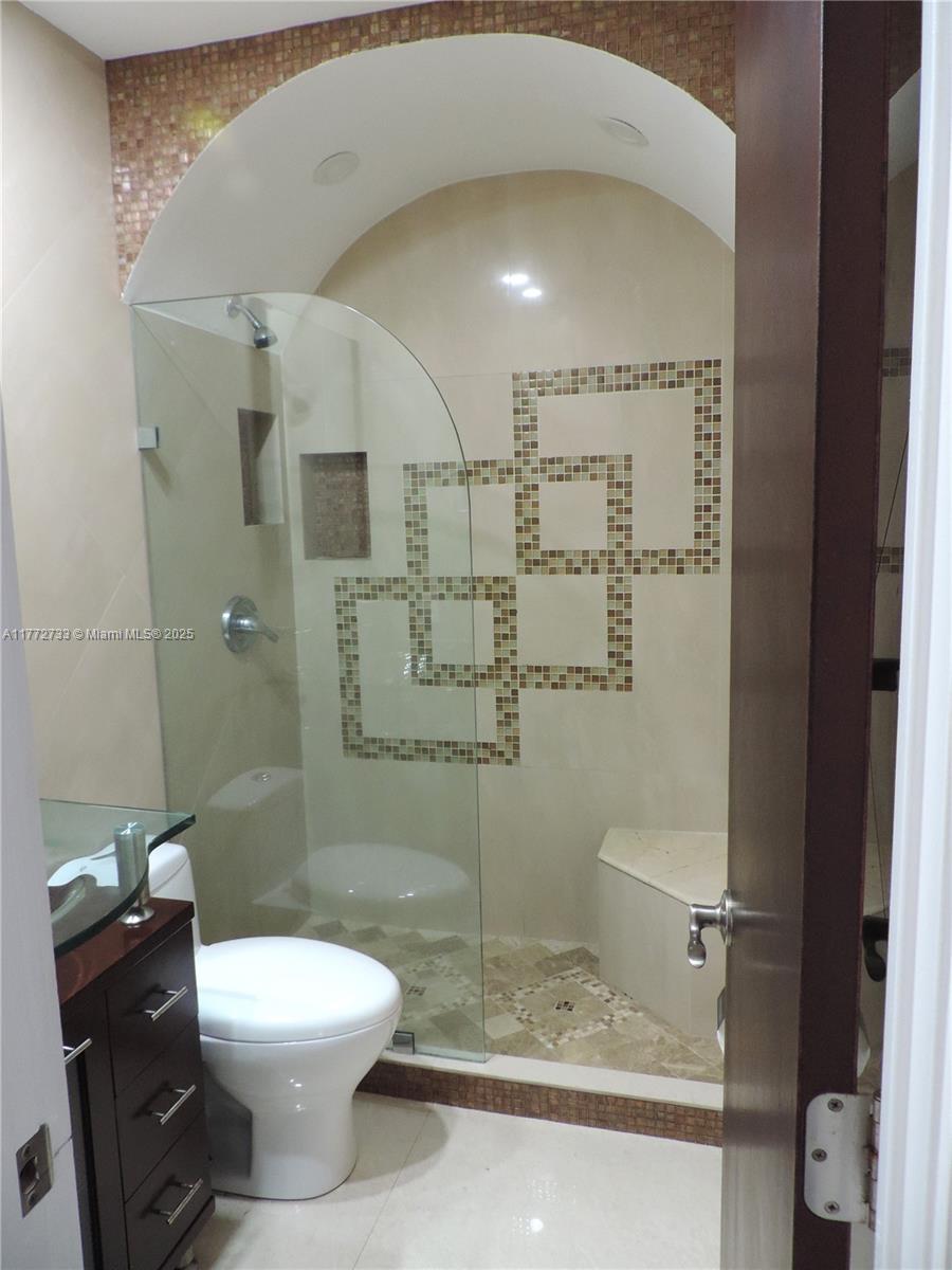 6230 SW 38th St Miami, FL 33155