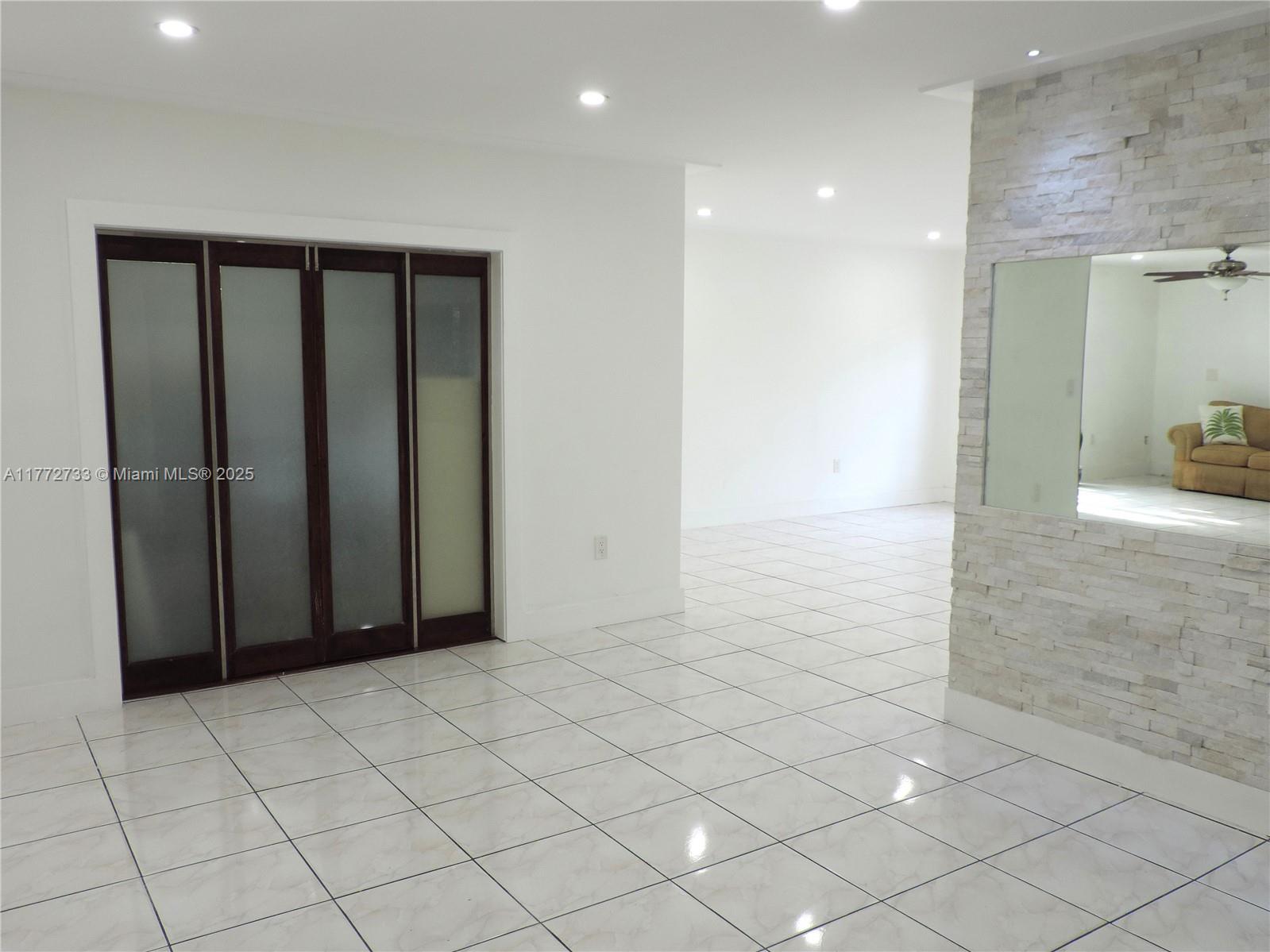 6230 SW 38th St Miami, FL 33155