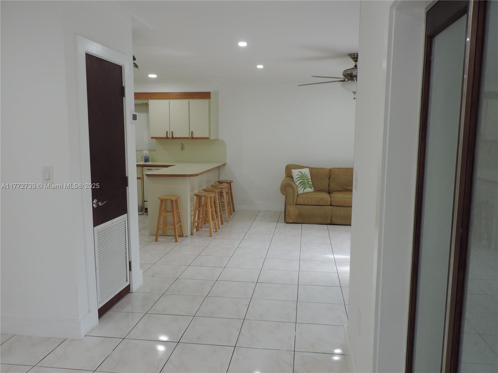 6230 SW 38th St Miami, FL 33155