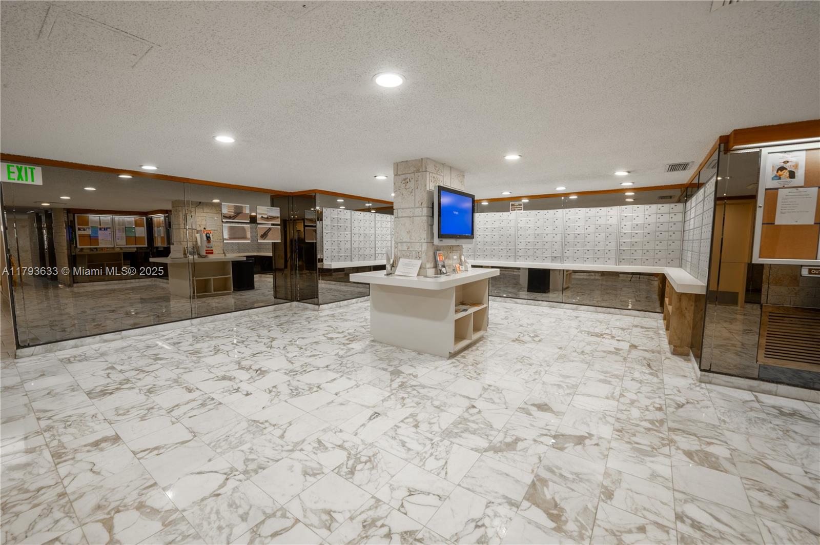 image Winston Towers 50041