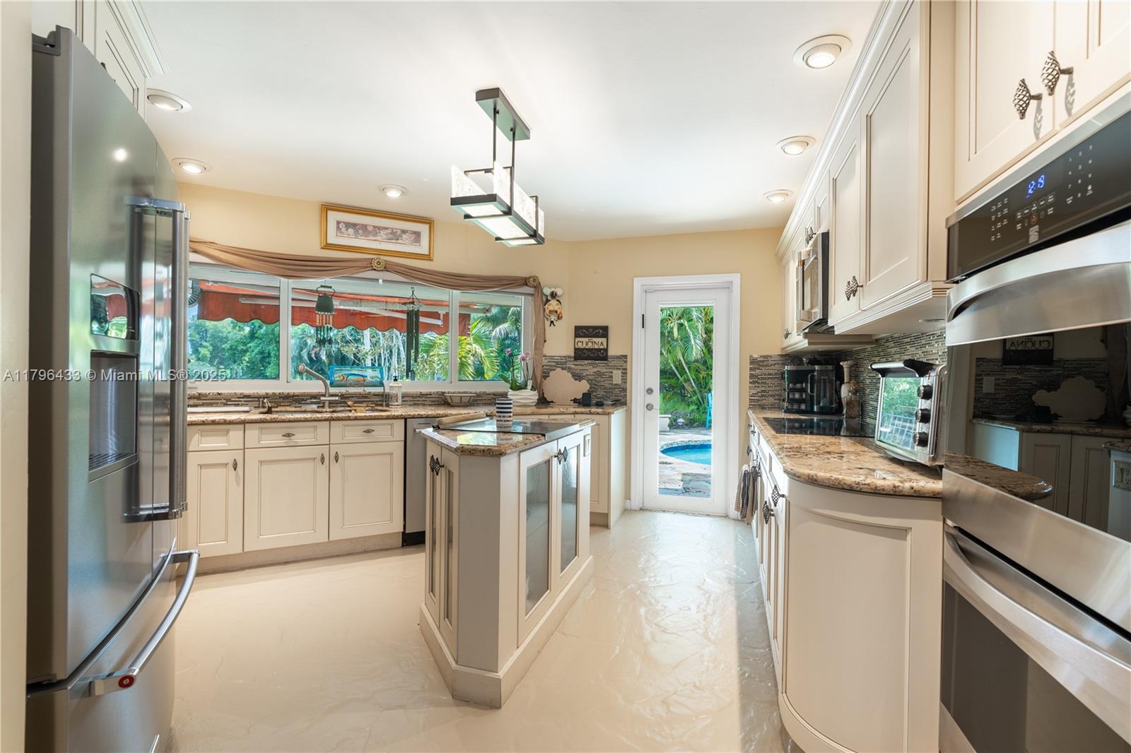 610 Lake Dasha Cir,Plantation, FL 33324