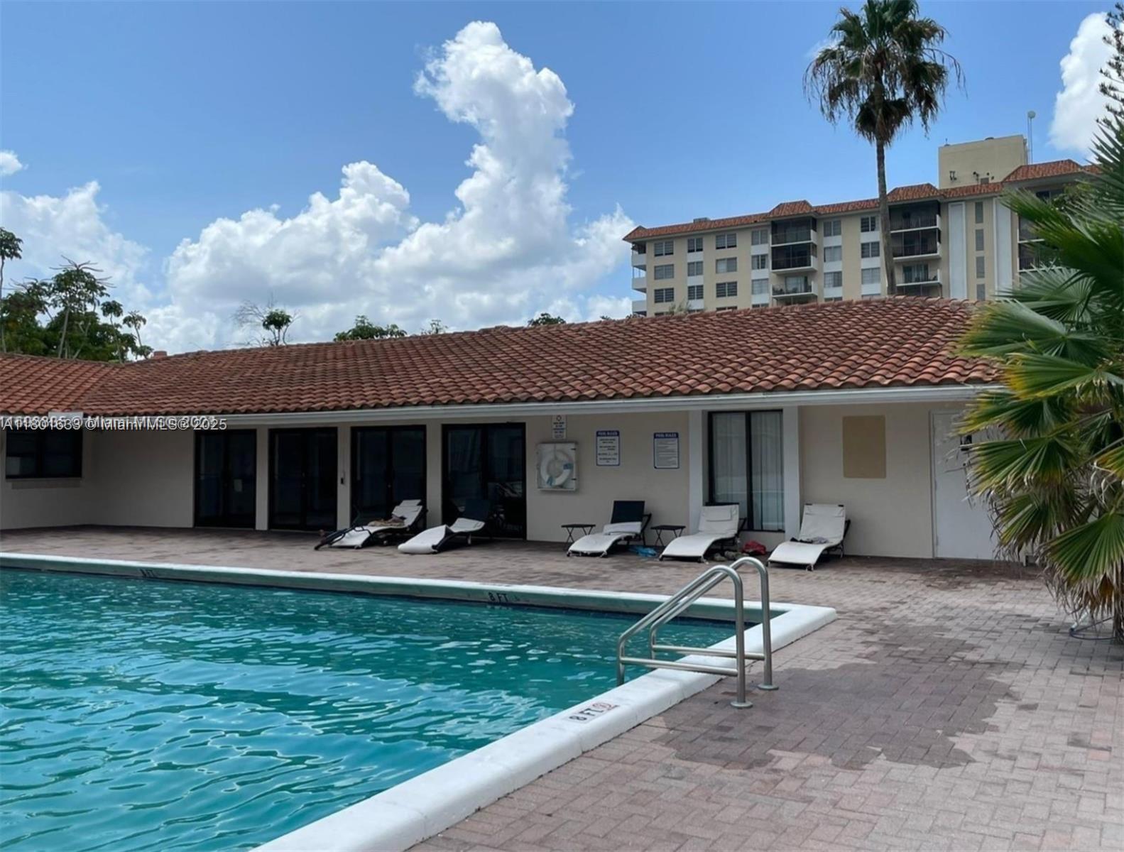 4164 Inverrary Dr #301,Lauderhill, FL 33319