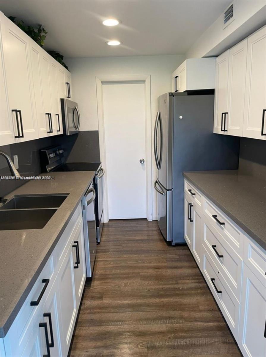 4164 Inverrary Dr #301,Lauderhill, FL 33319