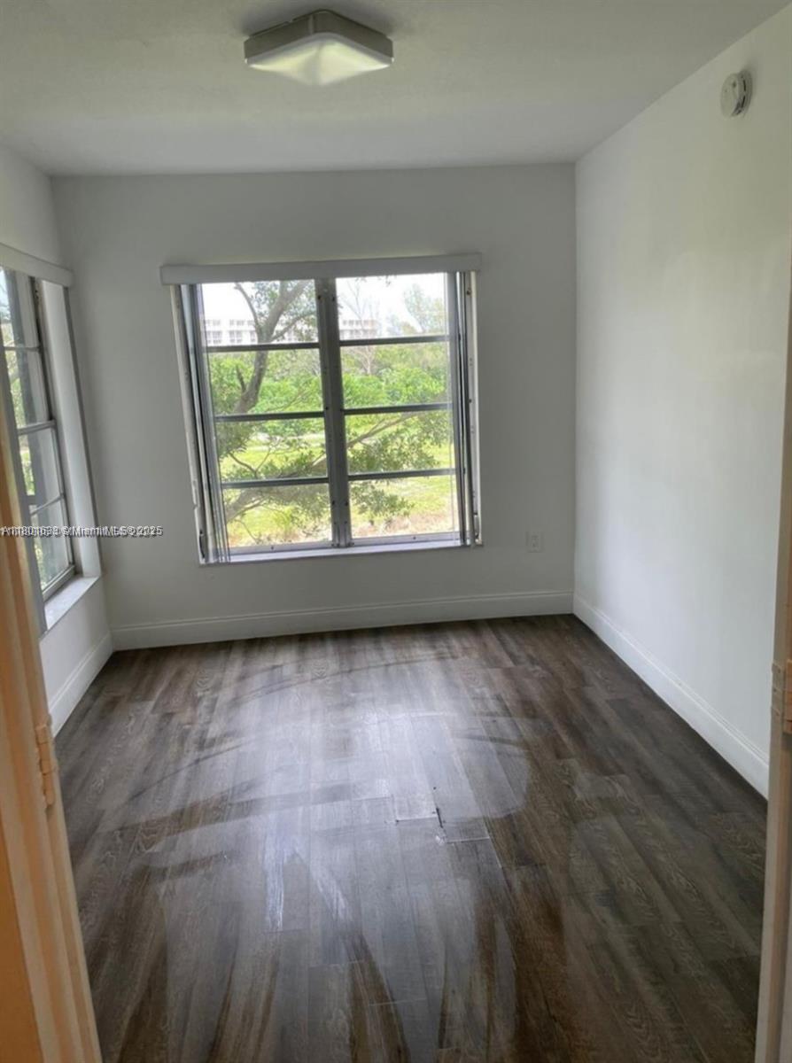 4164 Inverrary Dr #301,Lauderhill, FL 33319