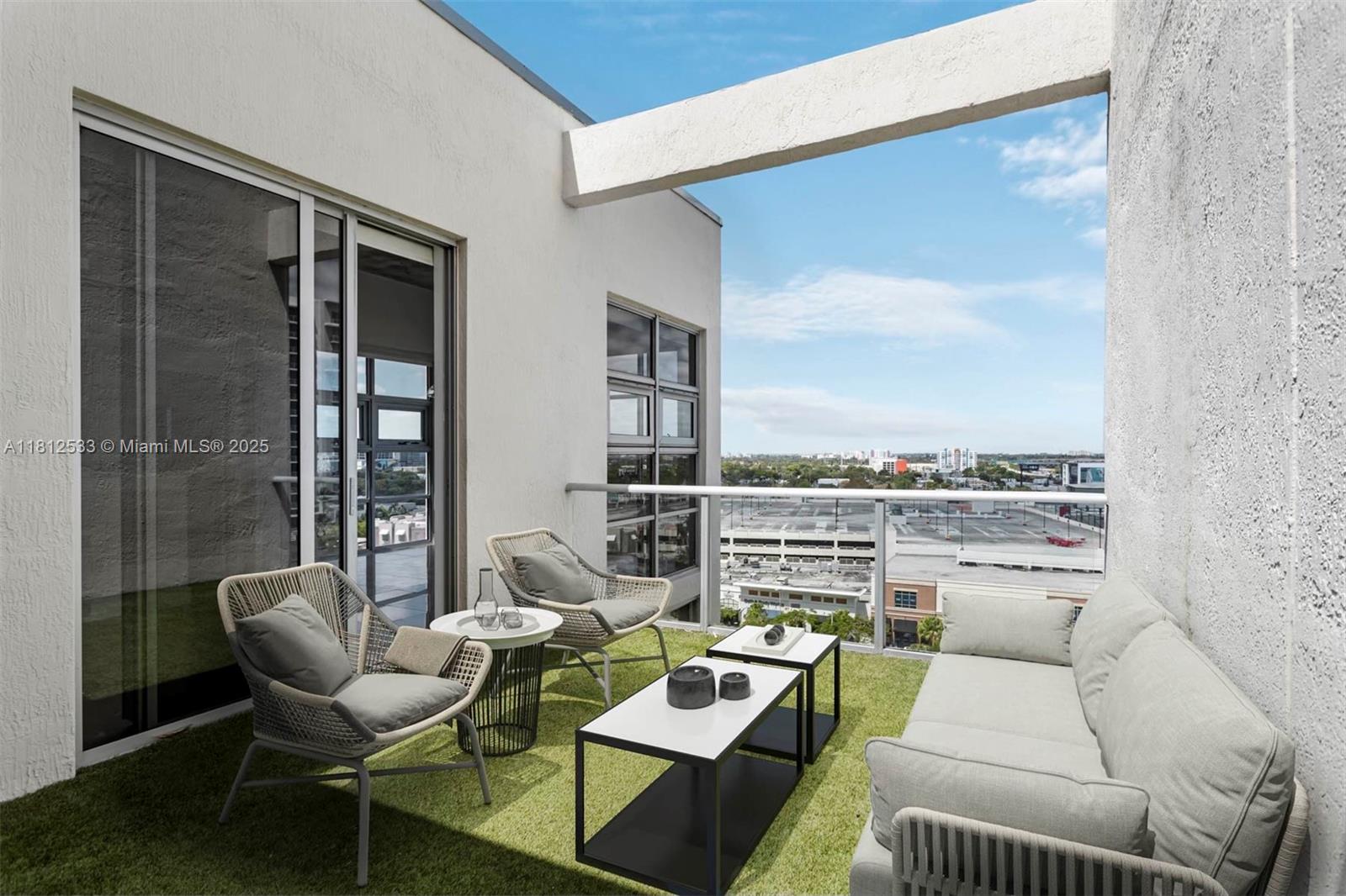 image Two Midtown Miami Condo2