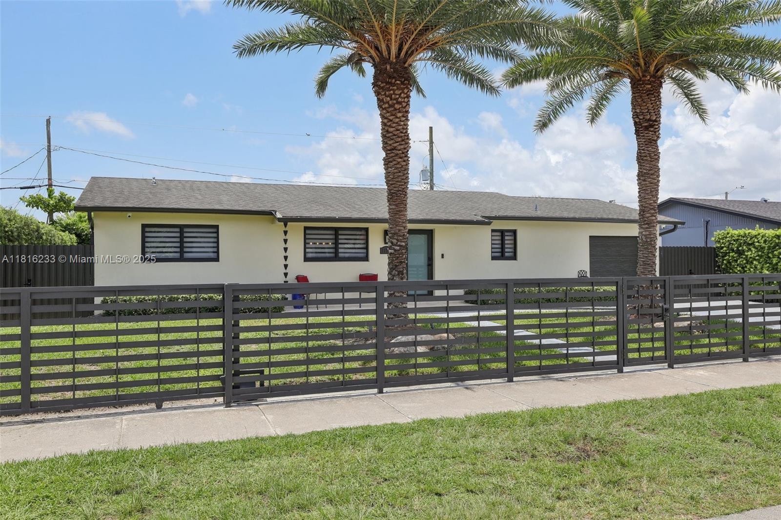 11752 SW 168th Ter,Miami, FL 33177
