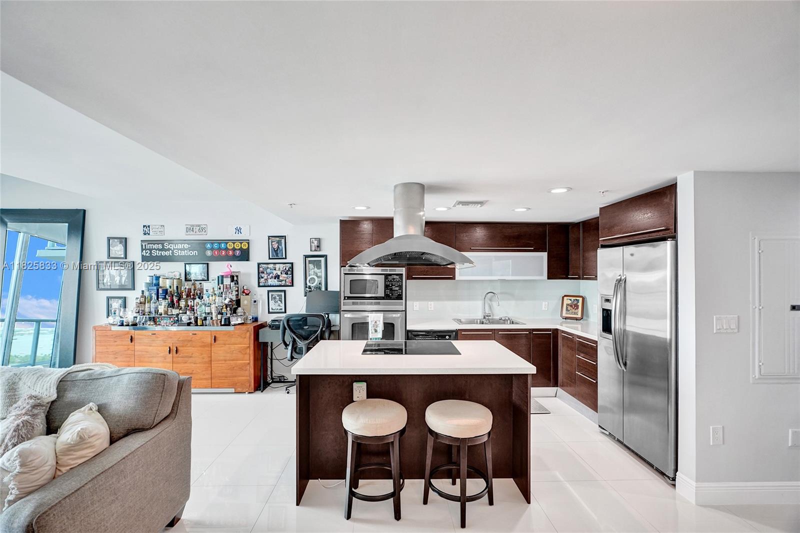 7930 East Dr #1806 North Bay Village, FL 33141