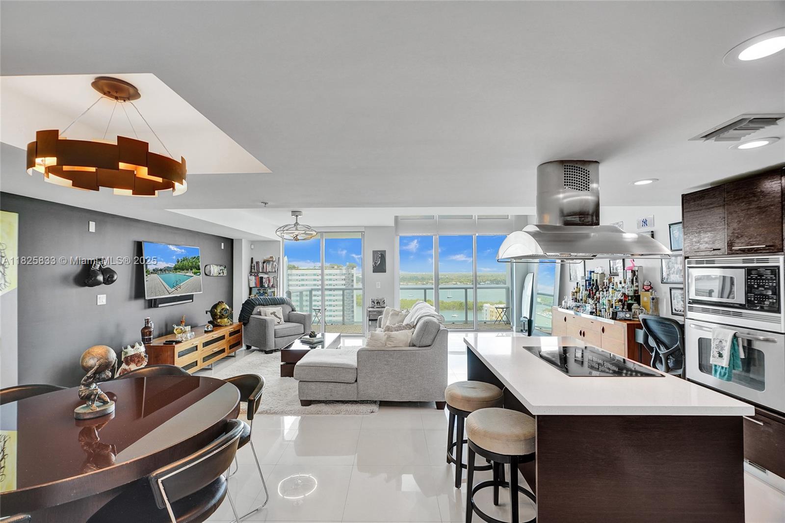 7930 East Dr #1806 North Bay Village, FL 33141