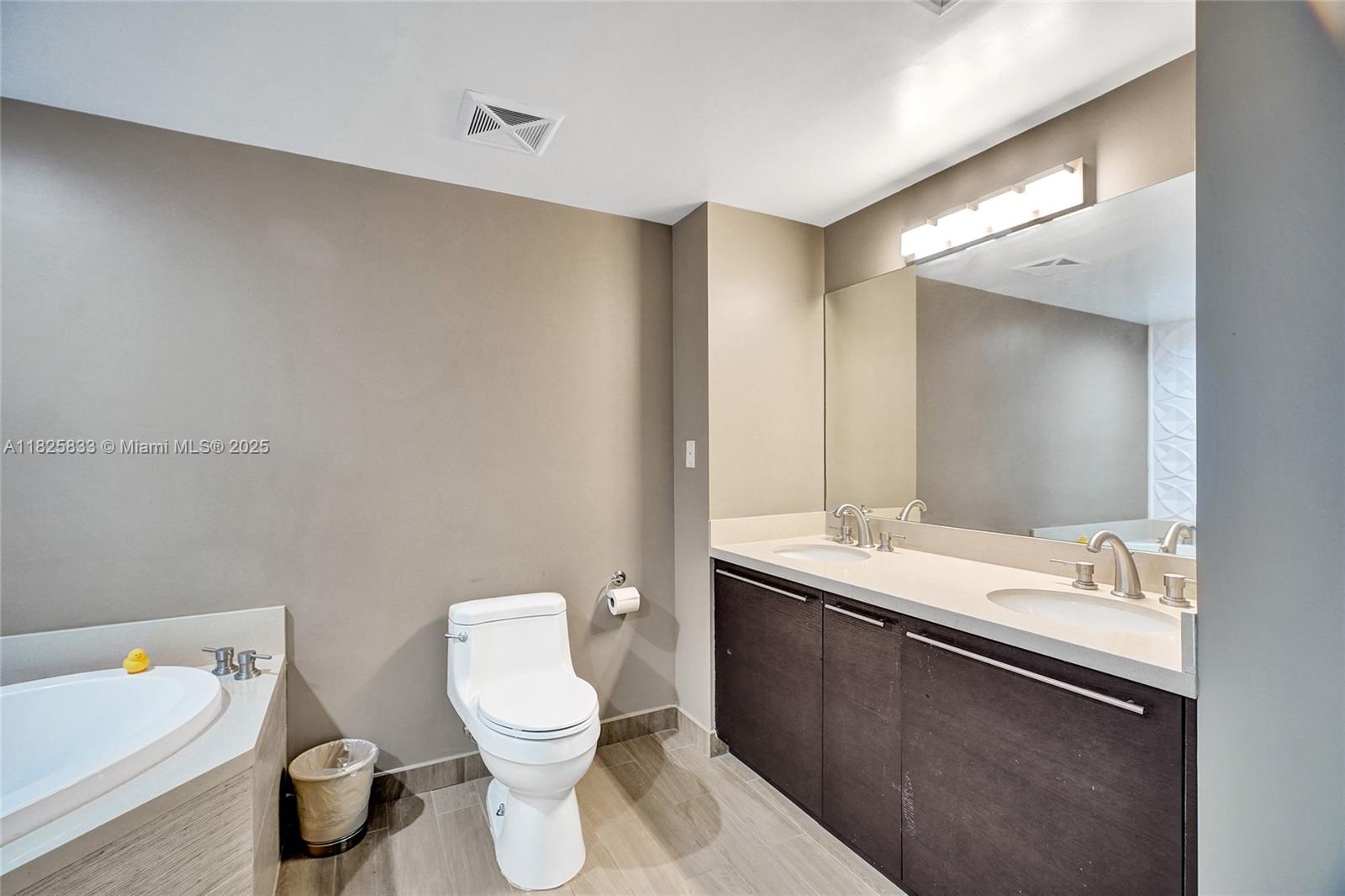 7930 East Dr #1806 North Bay Village, FL 33141