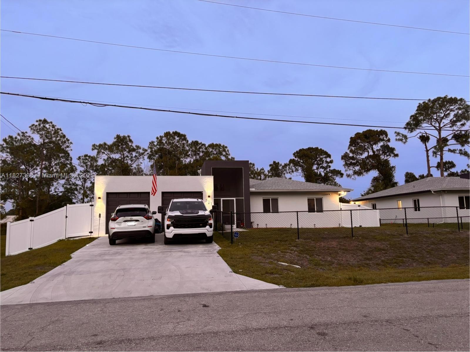 521 S Frank Jewett,Lehigh Acres, FL 33974