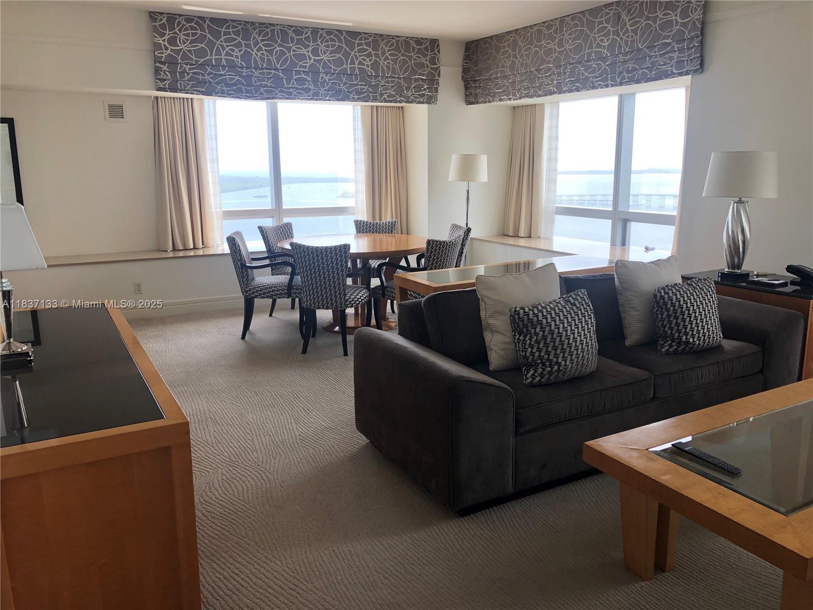 1435 Brickell Ave #3106 Miami, FL 33131