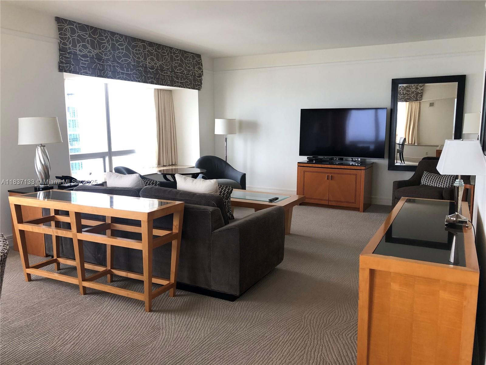 1435 Brickell Ave #3106 Miami, FL 33131