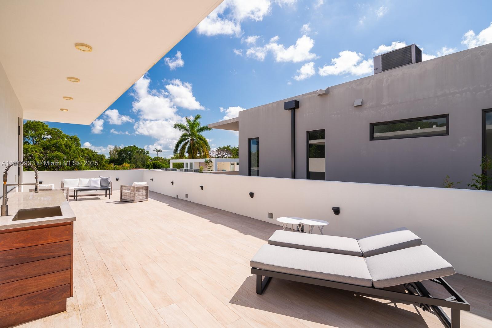 2984 Coconut Ave Coconut Grove, FL 33133