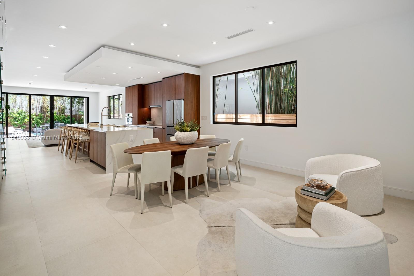 2984 Coconut Ave Coconut Grove, FL 33133